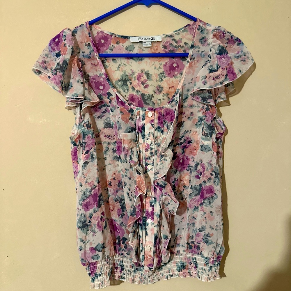 Forever 21 Floral Ruffle Button-Front Blouse in Pink, Purple, Green